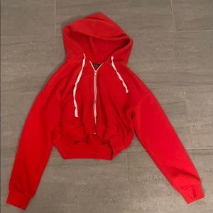 RED CROPPED ZIP UP